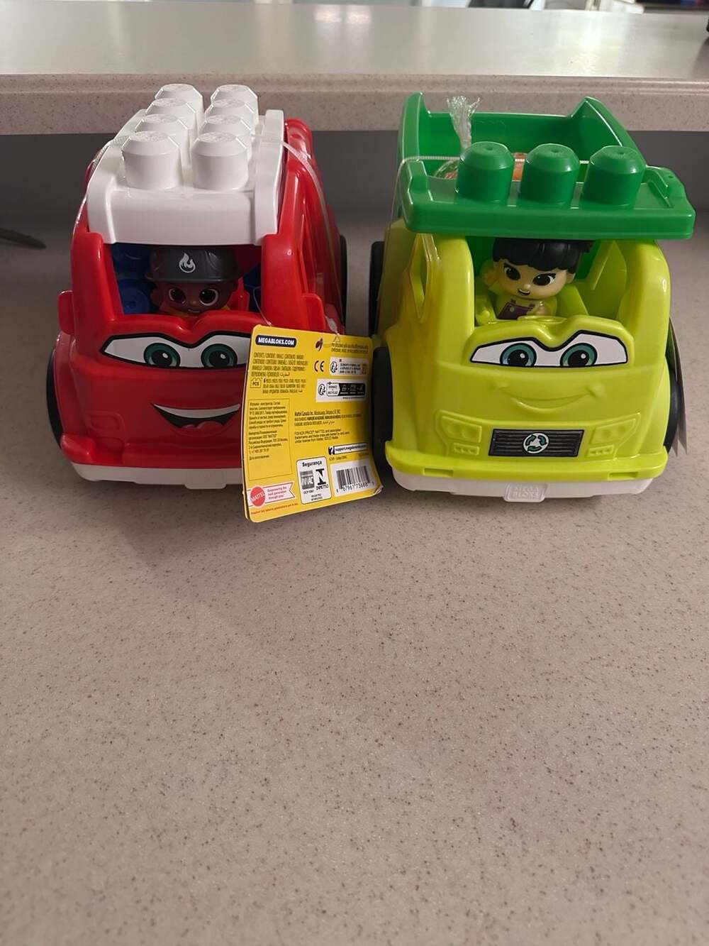Mega Bloks Raphy Recycling Truck And Freddy Firetruck